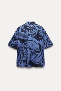 Chemise imprimée à la mode pour femmes avec des motifs élégants, parfaite pour les vêtements décontractés et de bureau, disponible au prix de gros - Product Image 5