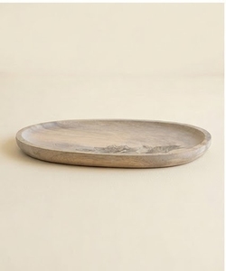 จานเสิร์ฟไม้มะม่วงทำมือ รูปทรงวงรี ลายดอกไม้สลัก สไตล์วาบิซาบิ - Product Image 2