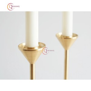 Lot de 2 bougeoirs éclaircissants de différentes tailles en plaqué or, pot à bougie design unique pour la maison et l'hôtel à bas prix - Product Image 2