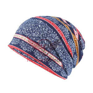 Bonnets en tricot acrylique personnalisé avec toutes sortes de couleurs, bonnet d'hiver avec Logo et Design personnalisés - Product Image 1