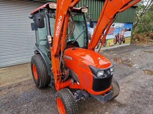 Componentes Originales de Calidad para Tractor Agrícola STw34 de 22HP con Cargador Frontal: Motor Cummins, Bomba, Caja de Cambios y Rodamientos en Venta - Product Image 5