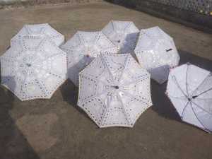 ร่มสีขาวตกแต่งงานแต่งงานของชาวอินเดียร่มบังแดดสไตล์วินเทจ mehendi Sangeet dholki - Product Image 5