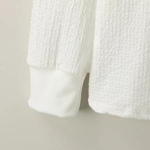 Camiseta de Punto Casual de Lujo para Hombre, 100% Poliéster, Ligera, Manga Larga, Cuello Alto Simulado, Color Sólido, Camiseta Básica, Jersey con Serigrafía - Product Image 5