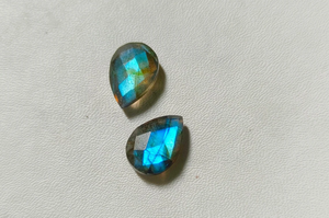 Pierre précieuse en labradorite à coupe damier, forme goutte d'eau, avec éclat bleu, facetée, cabochon, pour pendentif, 10x14mm - Product Image 2