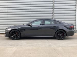 Gran Oferta: Jaguar X F P 300 R-Dynamic SE AWD Usado del 2024 - Product Image 3