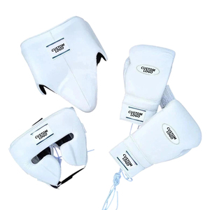 Excellent Fournisseur : Ensemble d'équipement de boxe professionnel – Gants, Protège-tibias, Protège-tête – Équipement d'entraînement durable en cuir véritable FIGHT CAGE GEARS - Product Image 1