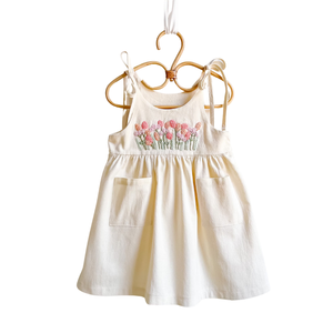 Robe brodée à la main en lin doux pour bébé fille Style décontracté pour le premier anniversaire des tout-petits OEM Made in Vietnam - Product Image 2