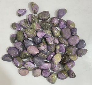 Stichtite Tumbled Stone Natural Serpentine Purple Healing Crystal Múltiples tamaños disponibles Piedra preciosa pulida - Product Image 3