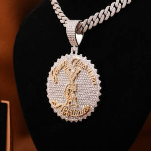 Diseño personalizado forma estética Moissanite diamante 925 plata esterlina Funky colgante helado estilo Hip Hop colgante personalizado para hombres - Product Image 2