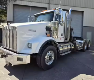 Camión de Campo Petrolero Kenworth T800 de Eje Tándem, Usado, Año 2018, Motor Cummins 525HP, Automático, Envío a Todo el Mundo - Product Image 1
