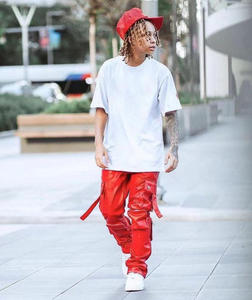 Pantalons cargo en cuir de haute qualité pour hommes, pantalons amples multi-poches en cuir personnalisés, streetwear pour hommes - Product Image 1