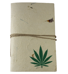 Cuaderno de Tapa Blanda Hecho a Mano en Estilo Antiguo Bahi-Khata con Cuerda de Yute para Envolver como Cierre - Product Image 1