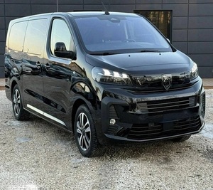 2025 PI-G0ET TRAVELLER LONG I <b>Restyling</b> Low Mileage Sound Engine AUTOMATIC Transmission Panoramic roof lights Ready to S - Product Image 1