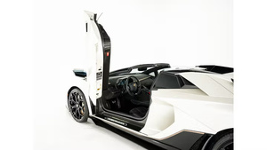 Lamborghini Aventador LP 780-4 Ultimae Roadster AWD 2022, Auto Usado Certificado - Product Image 2