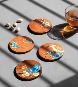 Posavasos de nogal Posavasos clásicos de madera de acacia con diseños de madera cuadrados y redondos - Product Image 3