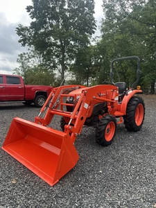 ซัพพลายเออร์ที่ดีที่สุด รถแทรกเตอร์ Kubota L3901HST 37 แรงม้า ขับเคลื่อน 4 ล้อ รถแทรกเตอร์ขนาดเล็ก เครื่องยนต์ดีเซล ระบบไฮโดรสแตติก พร้อมที่ตักด้านหน้าสำหรับขาย - Product Image 5