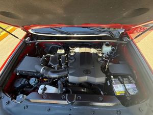 2015 USADO To-yo-ta 4 _ Run-ner SR5 Premium 4WD - Product Image 2