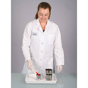 Vaso de Laboratorio de Acero Inoxidable con Boquilla de Precisión, Diseño Griffin, Fabricado por Burkle GmbH en Alemania - Product Image 5