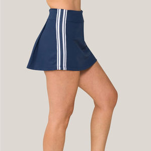 Jupe de tennis légère et courte pour sports de plein air avec logo personnalisé 2-en-1 sur la taille, pour femme - Product Image 3