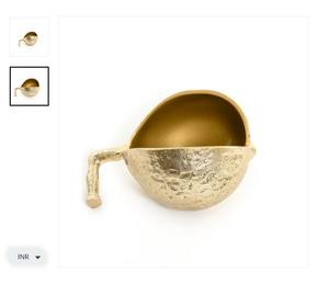 Bol en métal doré de qualité supérieure Accent élégant pour la maison Centre de table de luxe Superbe présentoir de salon - Product Image 1