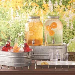 Large metal party tub for <b>outdoor</b> celebrations and backyard gatherings filled with ice and cold <b>drinks</b> - Product Image 1