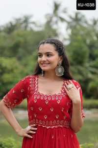 Style indien et pakistanais Premium Designer Readmade Faux Blooming Gowns avec broderie Zari Sequins Work Ethnic Wear Gowns - Product Image 2