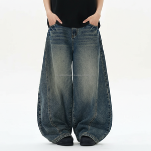 กางเกงยีนส์ทรงหลวมขาโค้งสไตล์เรโทรสำหรับผู้ชาย - Product Image 1