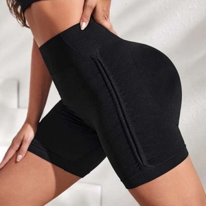 Pantalones cortos de LICRA para mujer de talla grande de verano, pantalones cortos de yoga para ejercicio de entrenamiento sin costuras para mujer Sexy - Product Image 1