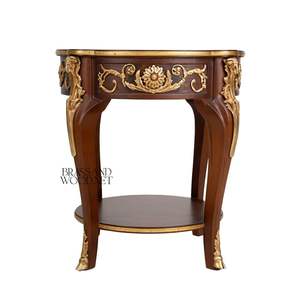Table d'appoint ronde à deux niveaux de style français de luxe avec incrustation en bois de burl et accents en laiton doré orné pour un décor de palais classique - Product Image 2