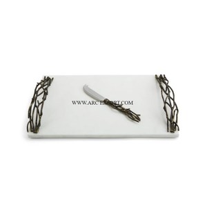 Plateau de service de nourriture pour cadeaux de mariage de la plus grande qualité, nouvelle table à manger décorative élégante, plateau de service de nourriture avec poignées en aluminium - Product Image 4