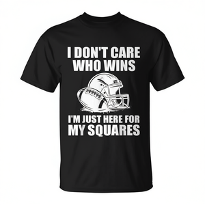 Non mi importa chi vinca, sono solo qui per i miei quadrati - T-shirt promozionale - Product Image 2