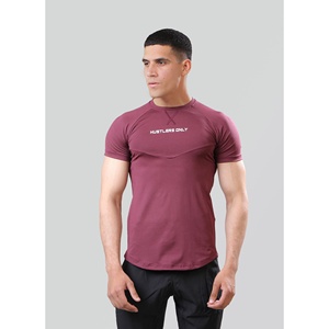 เสื้อยืดแขนสั้นผู้ชาย M Fitness Hustlers สีแดงเลือดหมู แห้งเร็ว ทรงปกติ สปอร์ต คอตั้ง ลายถักโพลีเอสเตอร์ - Product Image 1