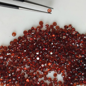 Granate Rojo Natural de 2.25 mm, Corte Brillante Redondo, Piedra Preciosa Suelta de la Mejor Calidad para la Fabricación de Joyas - Product Image 3