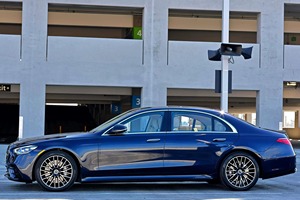 2022 Mercedes-Benz S580 4Matic Certified Clean And Fairly Used Automatic Gearbox Turbo Engine AWD <b>Drive</b> Leather Seats Light R2 - Product Image 2