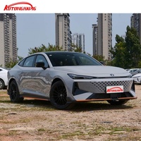 2025 Changan UNI-V voitures neuves à bas prix en stock véhicule de sport chinois voiture neuve 5 portes 5 places