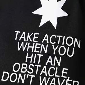 Survêtements graphiques OEM pour hommes Ensemble de survêtements 2 pièces Ensemble de sweat à capuche à manches longues et pantalon de survêtement Ensemble de survêtements personnalisés avec motif sérigraphié - Product Image 6