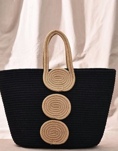 กระเป๋าโท้ทปอกระเจาสีดำทำมือ - Product Image 3