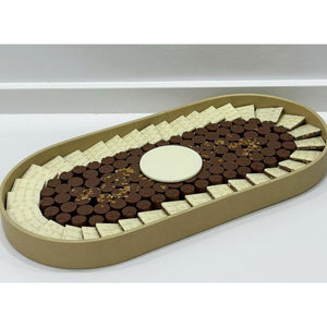 Vaisselle de table au design antique Plat de service en chocolat Plateau de service en plaqué or pour les occasions spéciales - Product Image 4