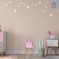 Verkaufsschlager rosa hölzerner kronenförmiger kinderstuhl, natürlicher handgefertigter holzstuhl für kinder made in Vietnam großhandel