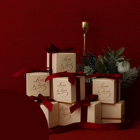 Petit coffret cadeau pliable en papier d'emballage de bonbon au chocolat de luxe moderne et personnalisé à prix raisonnable pour cadeau de mariage avec ruban