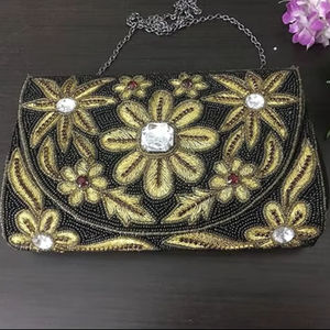 Bolso de mano bordado hecho a mano estilo bohemio bolso de mano bordado floral bolso de diseñador étnico de MS SHAAD HANDICRAFTS - Product Image 1