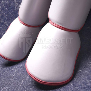 Espinilleras profesionales de Kickboxing MMA con correas ajustables de protección de empeine, diseño transpirable - Product Image 4