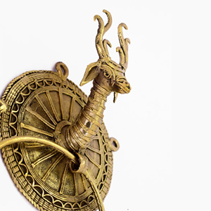 ที่เคาะประตูหัวกวางทองเหลืองหรูหรา | ฮาร์ดแวร์ทางเข้าสไตล์บ้านพักแบบชนบทสำหรับห้องโดยสาร & บ้านหรือโรงแรม - Product Image 1