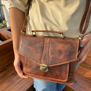 กระเป๋าสะพายไหล่หนังวัวสไตล์วินเทจสำหรับผู้หญิงกระเป๋าพาดลำตัวหนังแท้แฟชั่นมาใหม่ - Product Image 3