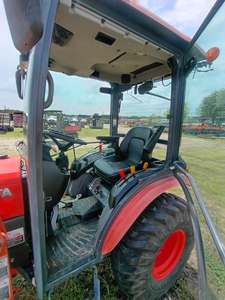 Utilisé pour tracteur compact série B 50 CV 4x4 à transmission par engrenages, rouge, avec garantie de 6 mois, spécifications et photos pour usage agricole - Product Image 5