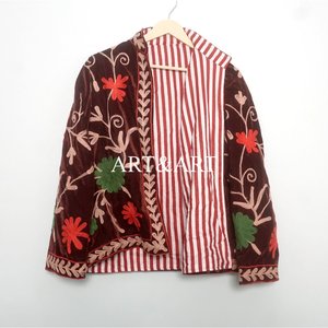 Chaqueta de Invierno de Terciopelo con Bordado Suzani Hecho a Mano de la Mejor Calidad, Chaqueta Acolchada Regular para Mujer, 100% Algodón, Ecológica, de Secado Rápido - Product Image 6