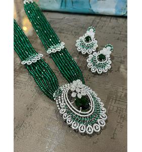 ชุดสร้อยคอพร้อมต่างหูประดับด้วยลูกปัดไฮโดรและพลอย CZ คุณภาพพรีเมียมเคลือบเงินสวยงาม เหมาะสำหรับงานแต่งงาน สำหรับผู้หญิง - Product Image 4