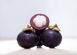 Mangostán Fresco de Vietnam, Recogido a Mano, Sabor Tropical Dulce, Envío de Grado Premium - Product Image 4