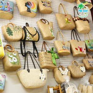 Sac fourre-tout naturel éco-conscient avec attaches en jute et sangles en toile tissées à la main pour un usage quotidien élégant - Product Image 5