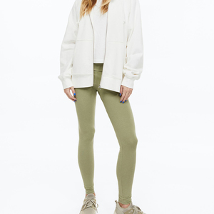 Ropa de yoga personalizada Push Up Pantalones de yoga Leggings sin costuras Scrunch Butt Legging Ropa casual - Product Image 5